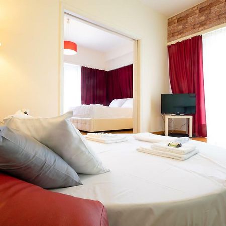 Ferienwohnung The Heart Of Koukaki, Next To Acropolis Museum Athen Exterior foto