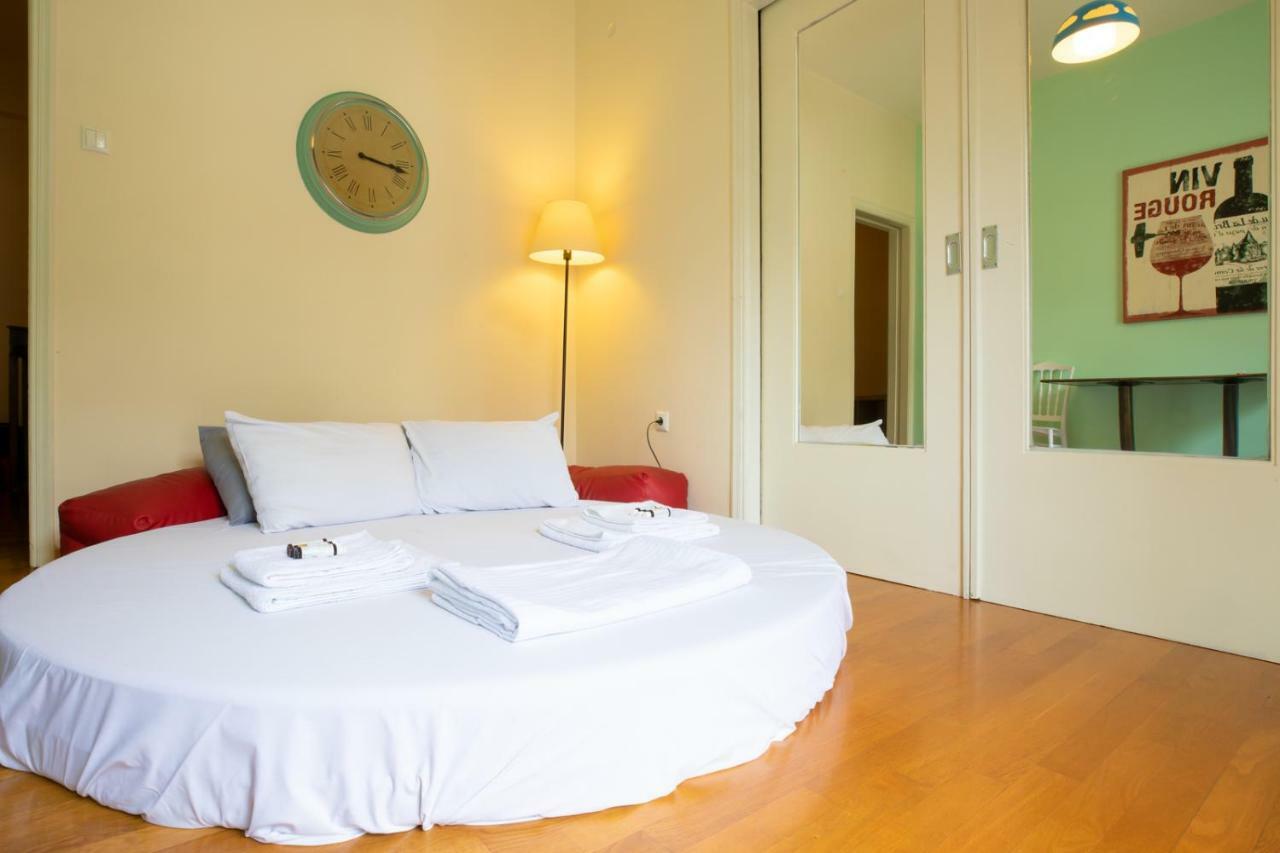 Ferienwohnung The Heart Of Koukaki, Next To Acropolis Museum Athen Exterior foto